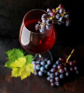 Glass of wine and grapes